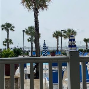 Meet your Posher, Josh